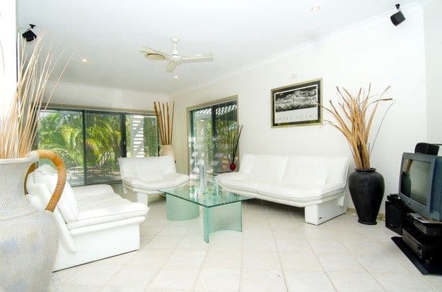 2 Steyning Court, Arundel QLD 4214, Arundel - Thumbnail 6