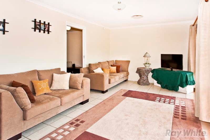 18  Kingfisher Avenue, HINCHINBROOK NSW 2168, Hinchinbrook - Thumbnail 2