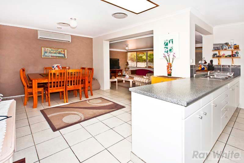 18  Kingfisher Avenue, HINCHINBROOK NSW 2168, Hinchinbrook - Thumbnail 5