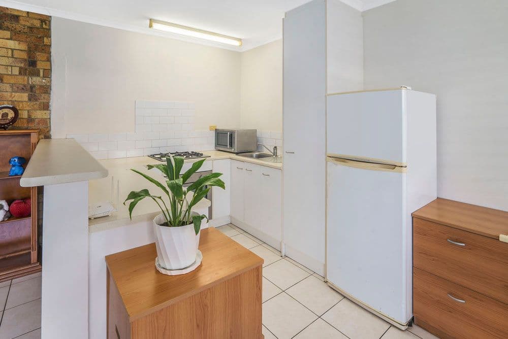 44 Underhill Avenue, Indooroopilly QLD 4068, Indooroopilly - Thumbnail 5