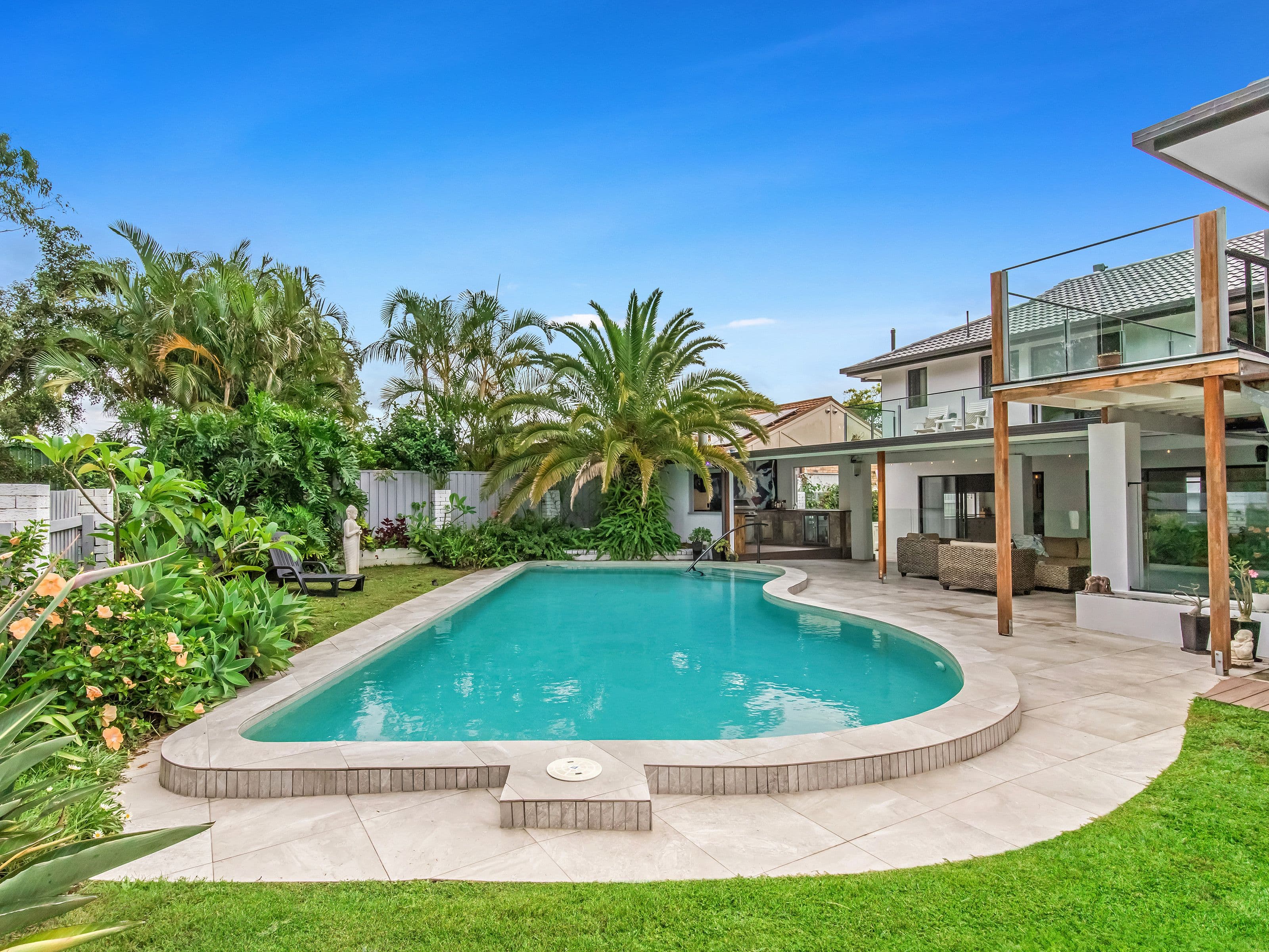 33 Latrobe Avenue, Helensvale QLD 4212, Helensvale - Thumbnail 2