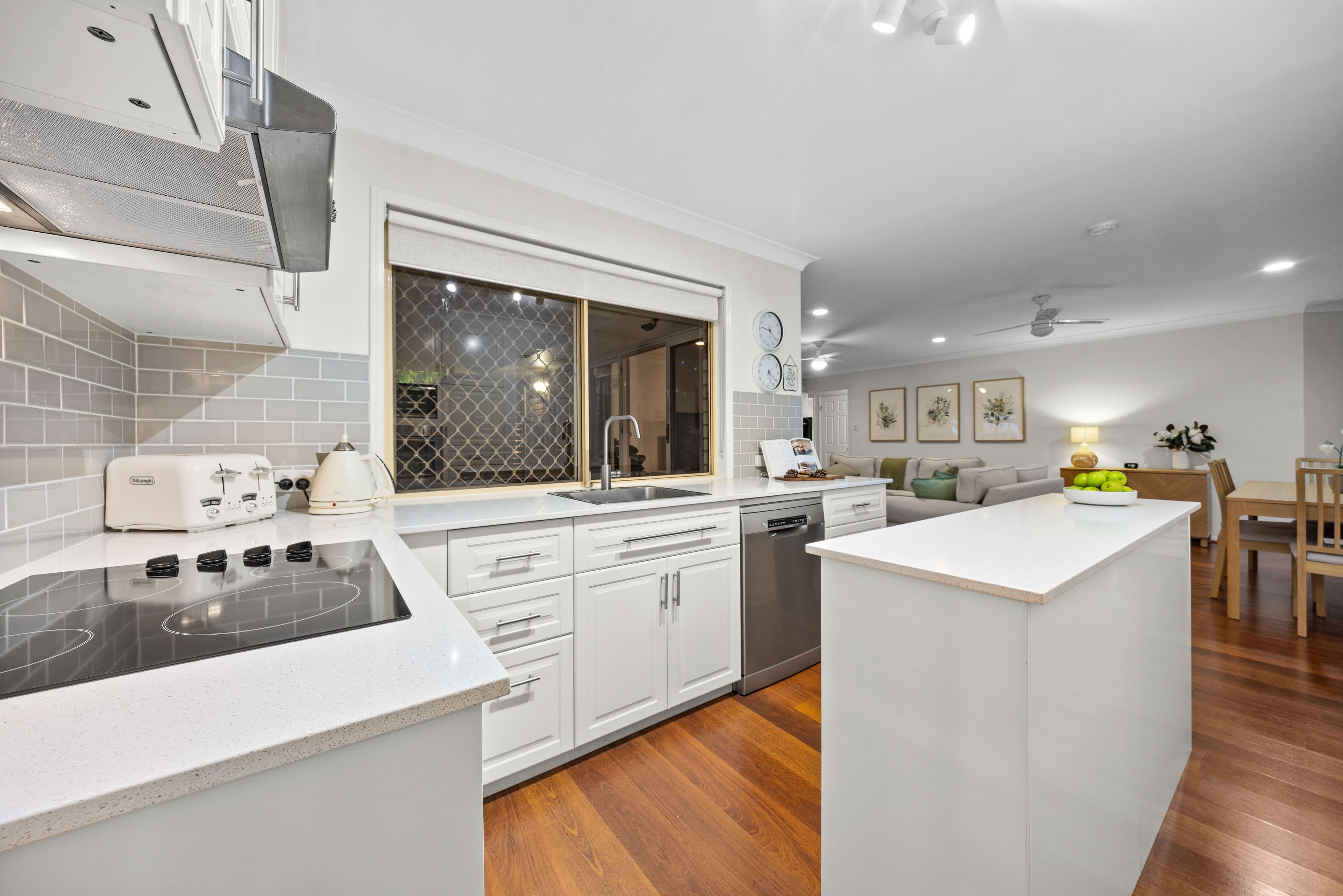 17 Blyde Street, Sinnamon Park QLD 4073, Sinnamon Park - Thumbnail 5