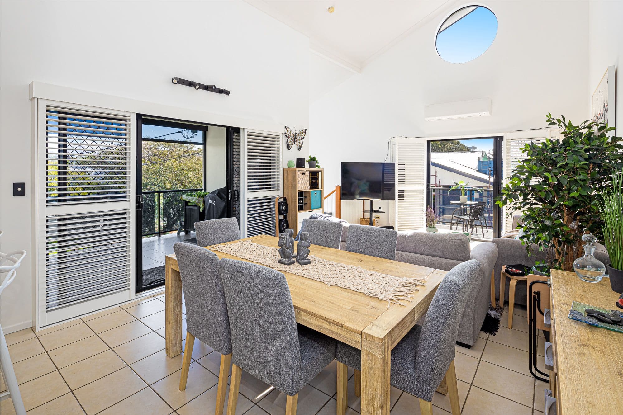 12 Landsborough Avenue, Scarborough QLD 4020, Scarborough - Thumbnail 7
