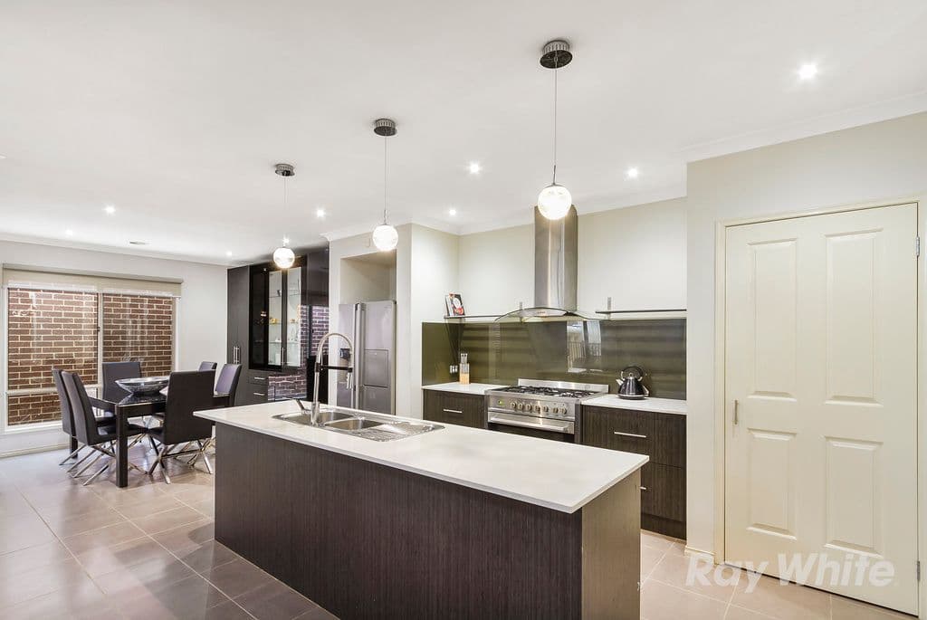 21 Clyde Street, Ferntree Gully VIC 3156, Ferntree Gully - Thumbnail 2