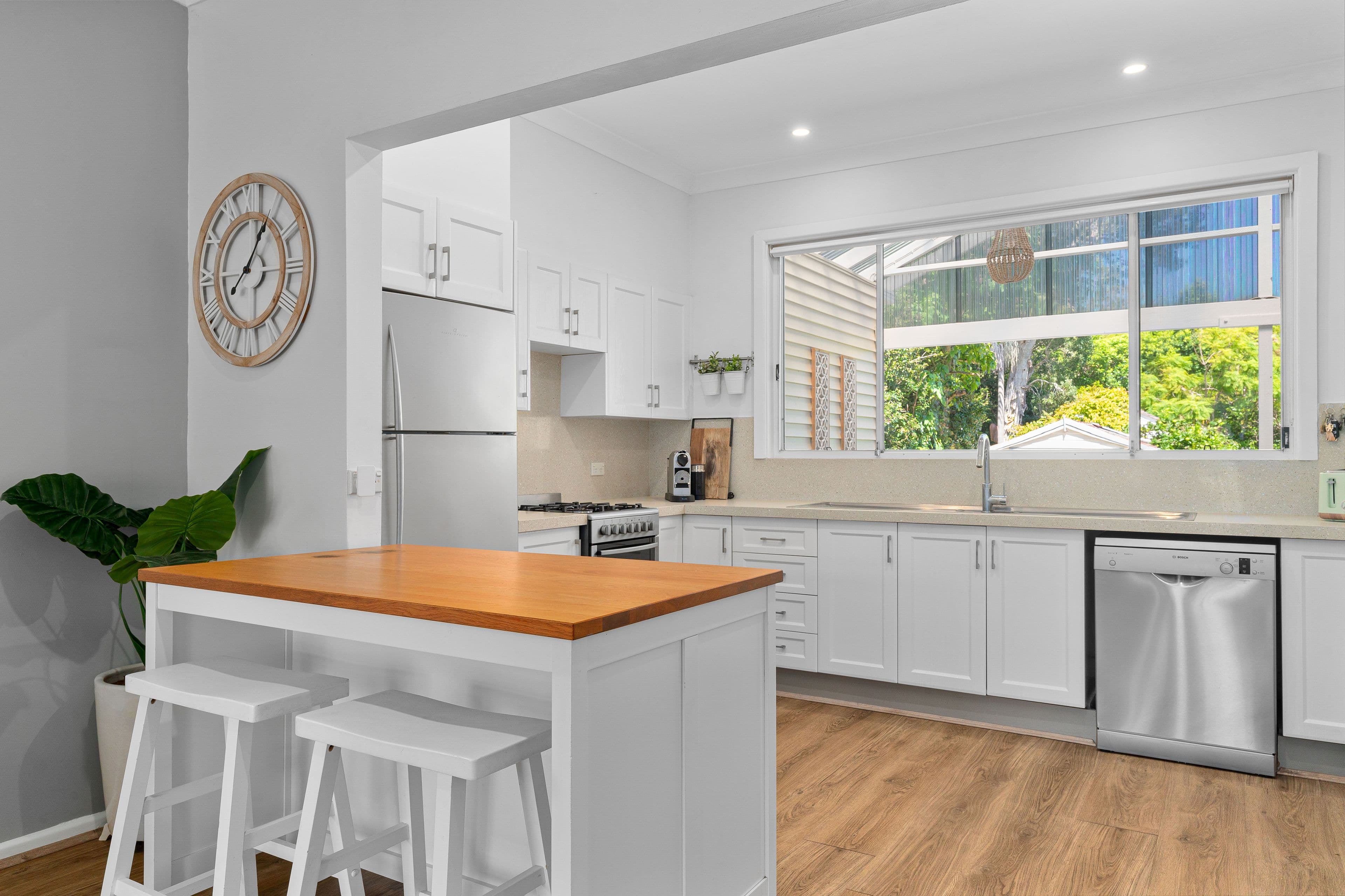 116 Elanora Road, Elanora Heights NSW 2101, Elanora Heights - Thumbnail 2