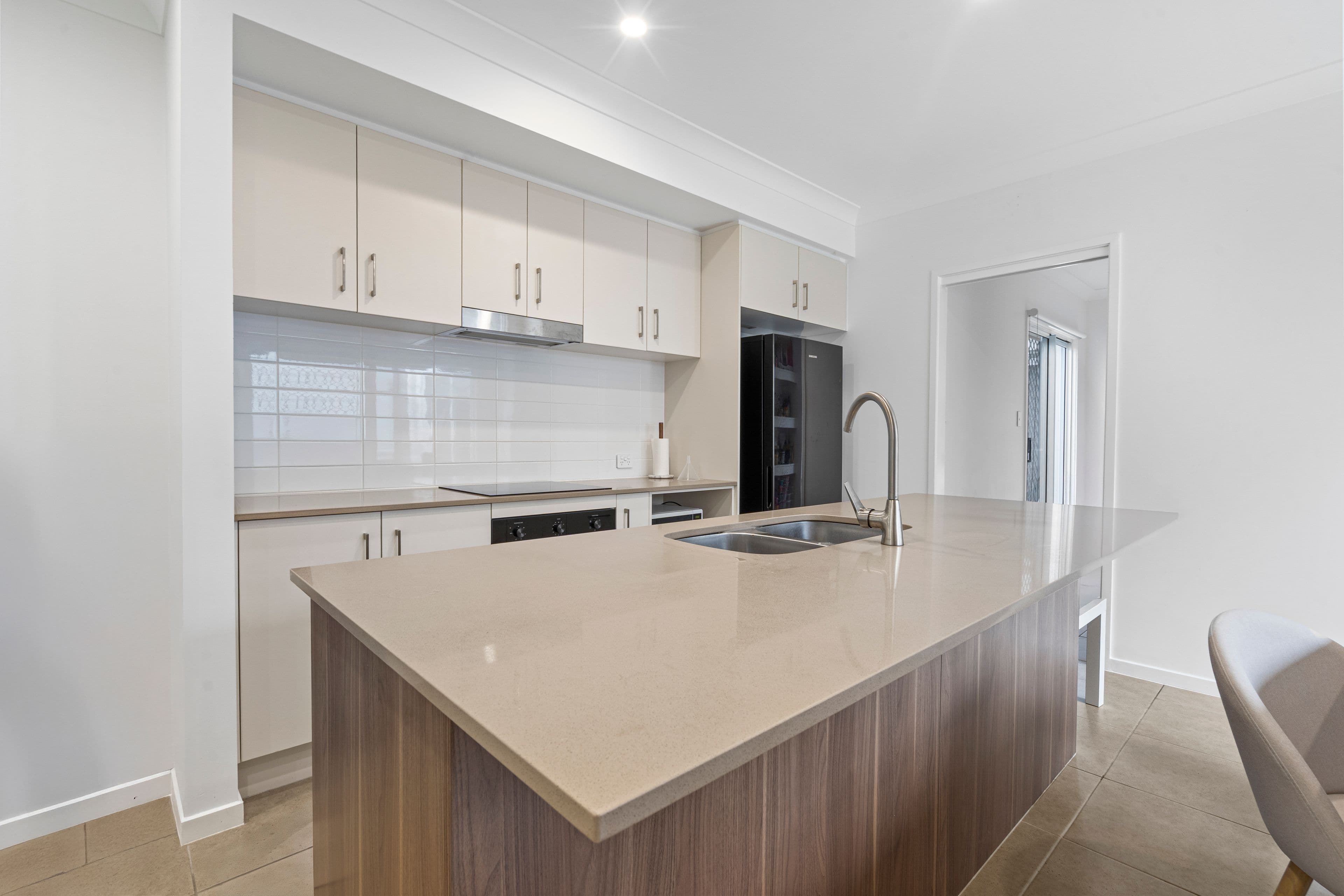 19 Opera Street, Ripley QLD 4306, Ripley - Thumbnail 2