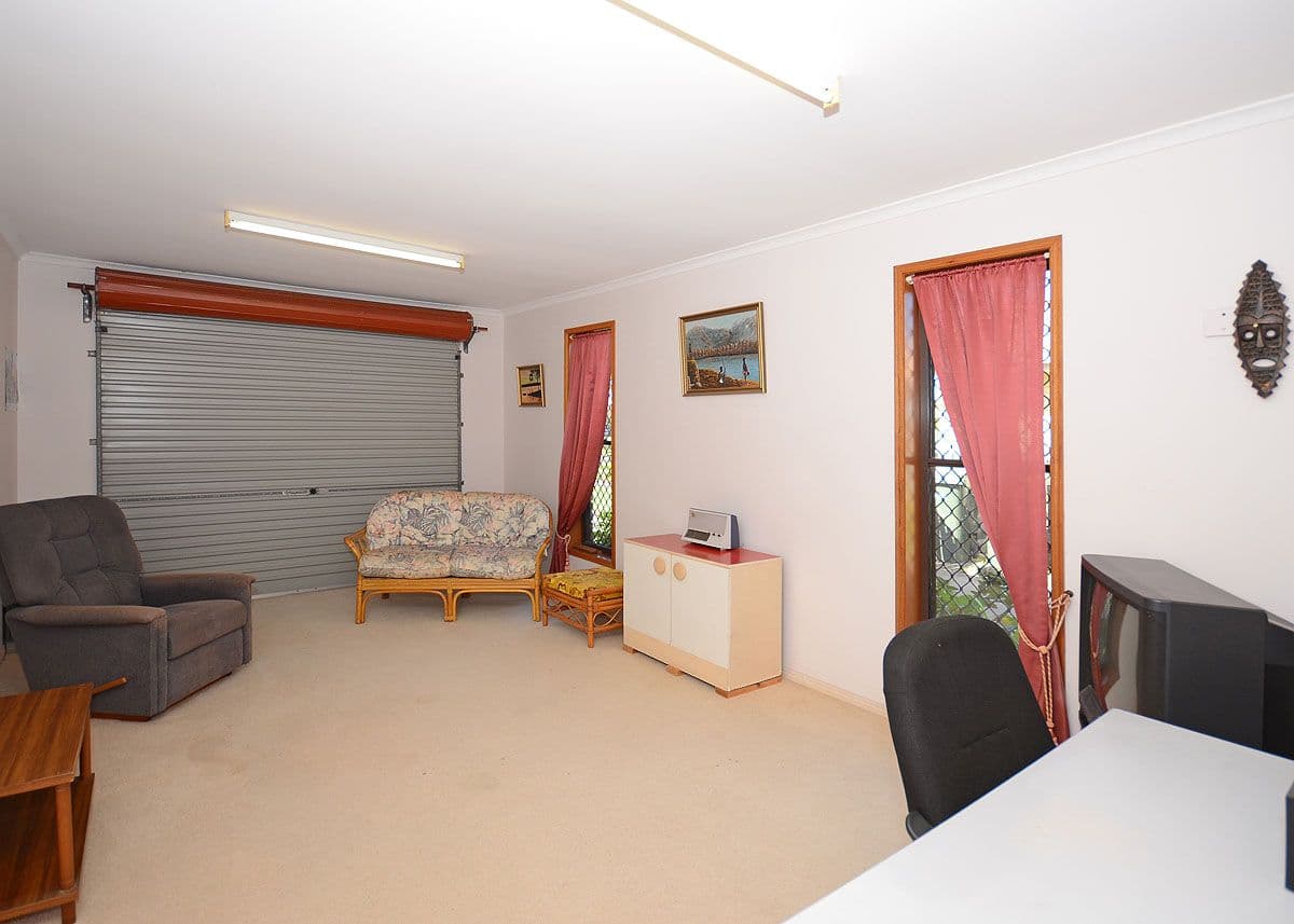 6 Berna Court, POINT VERNON QLD 4655, Point Vernon - Thumbnail 8