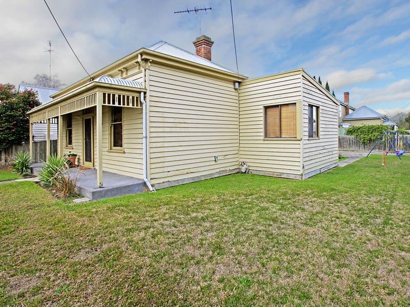 27 Russell Street, NEWTOWN VIC 3220, Newtown - Thumbnail 3