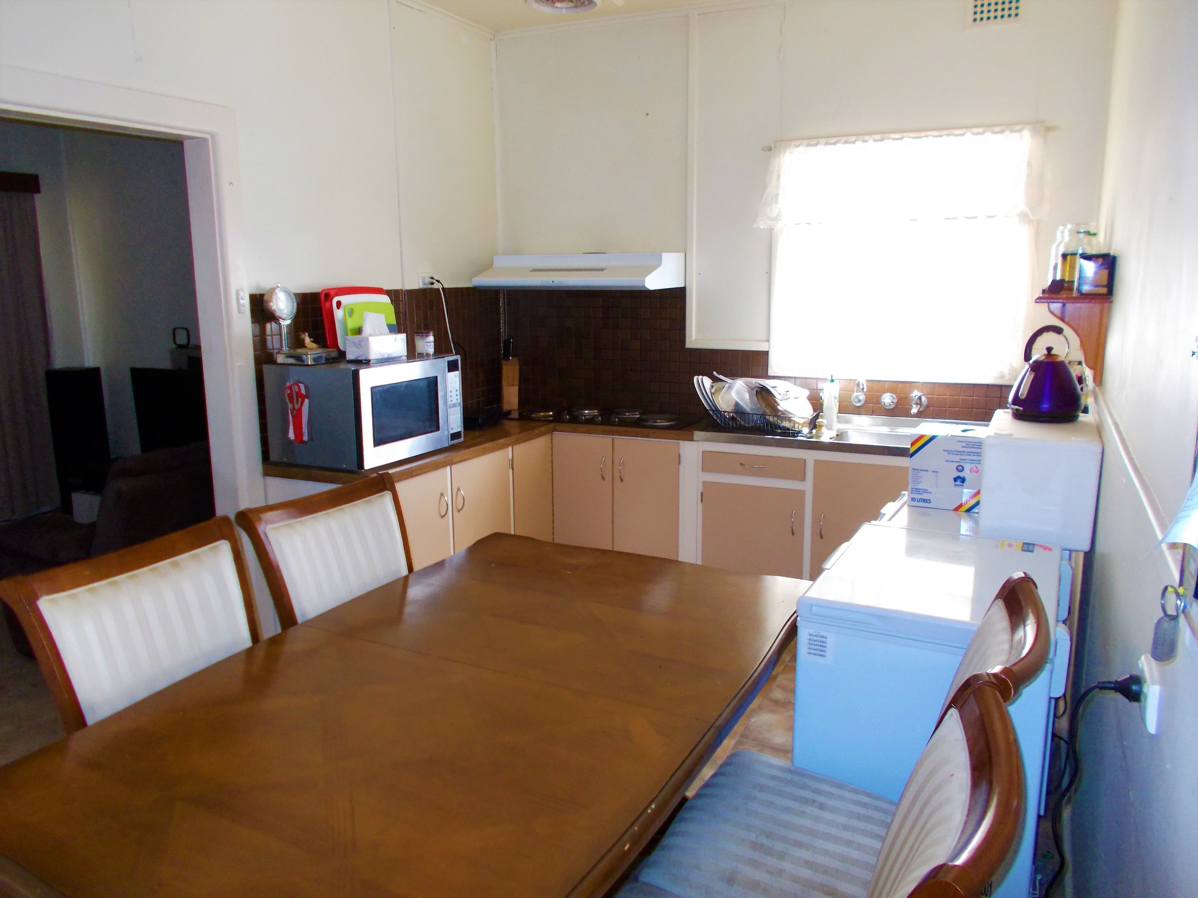 24 Salom Street, Bordertown SA 5268, Bordertown - Thumbnail 5