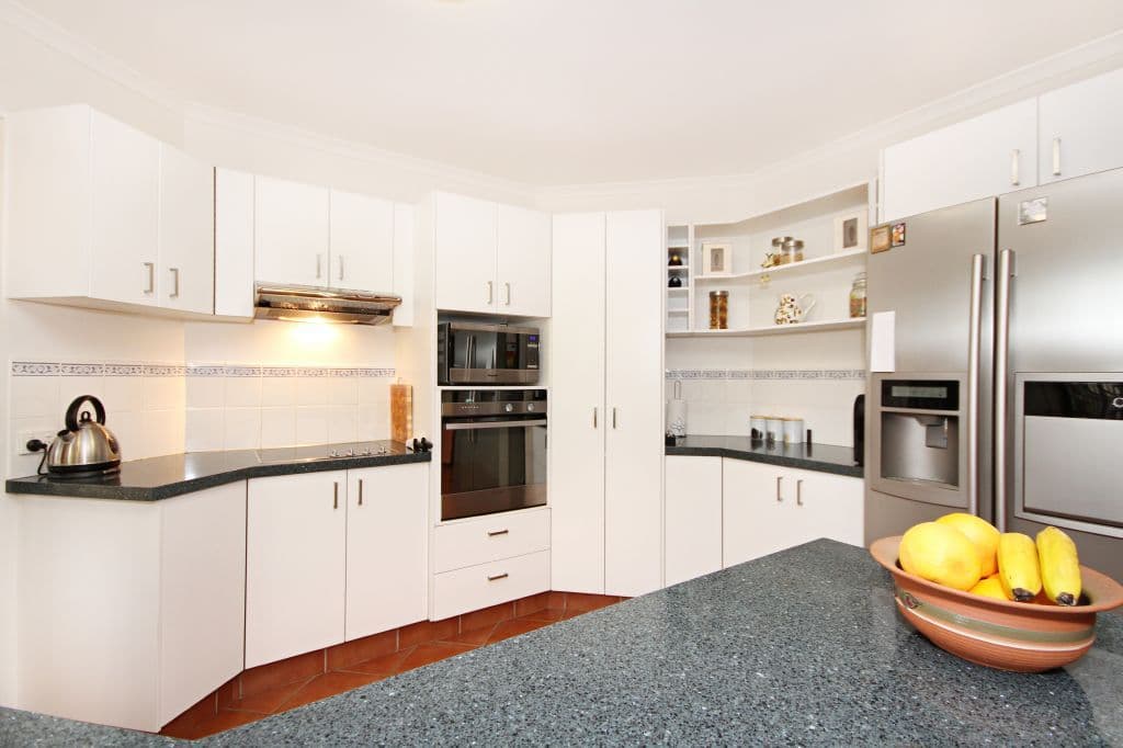 19 Stockman Crescent, MUDGEERABA QLD 4213, Mudgeeraba - Thumbnail 4