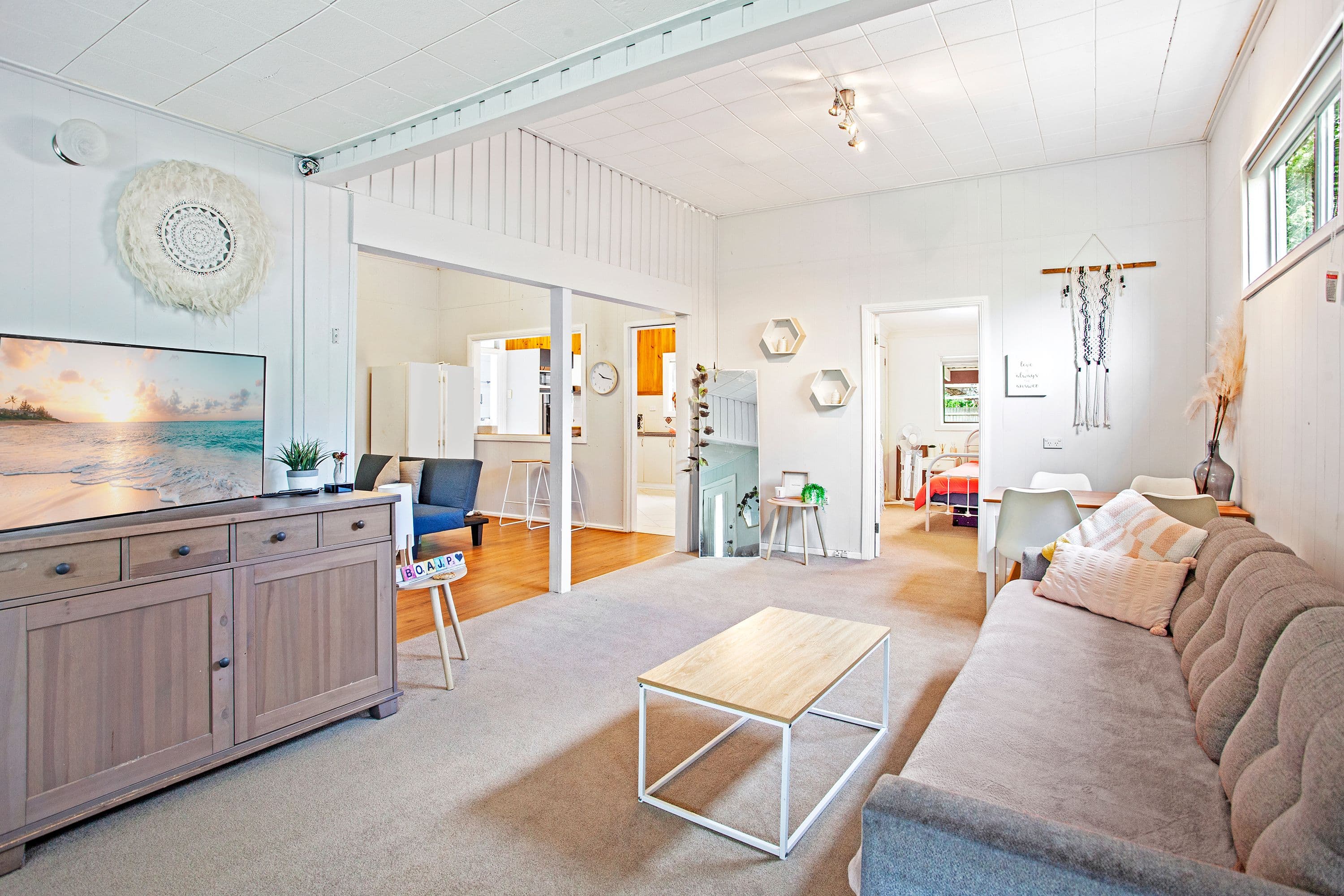 6 MacArthur Street, Killarney Vale NSW 2261, Killarney Vale - Thumbnail 2