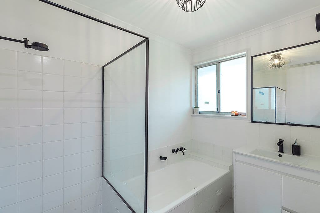 17 The Ridgeway, Bolton Point NSW 2283, Bolton Point - Thumbnail 7