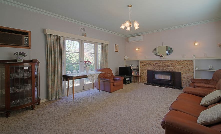 294 Waiora Road, MACLEOD VIC 3085, Macleod - Thumbnail 4