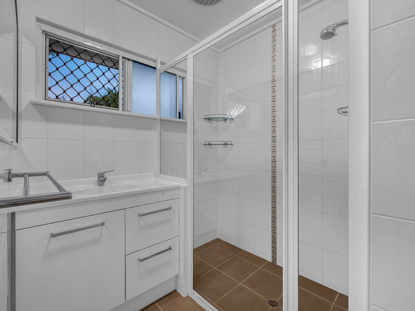 43 Hunter Street, Woodridge QLD 4114, Woodridge - Thumbnail 6