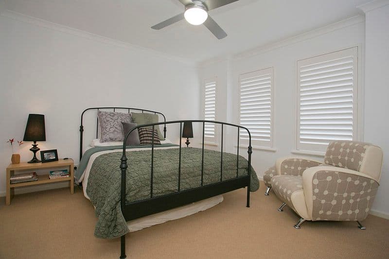 16 Parkfarm Drive, SOUTH GUILDFORD WA 6055, South Guildford - Thumbnail 2