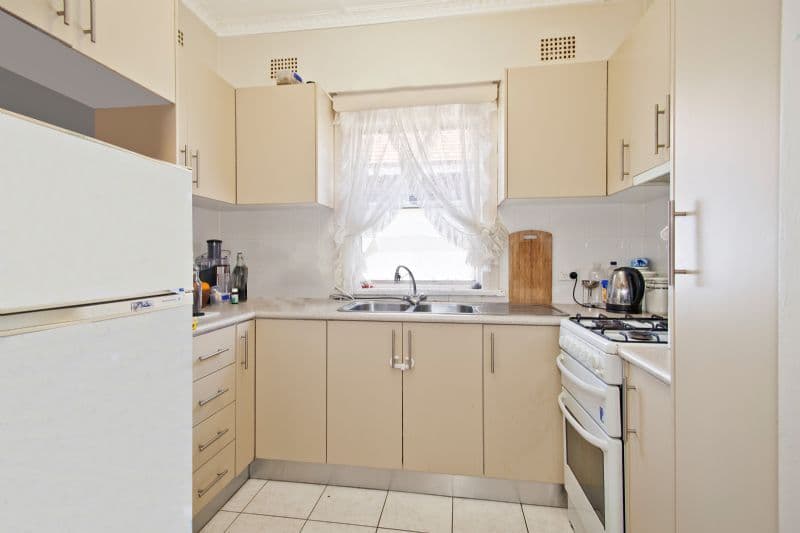 10 Flers Avenue, EARLWOOD NSW 2206, Earlwood - Thumbnail 4