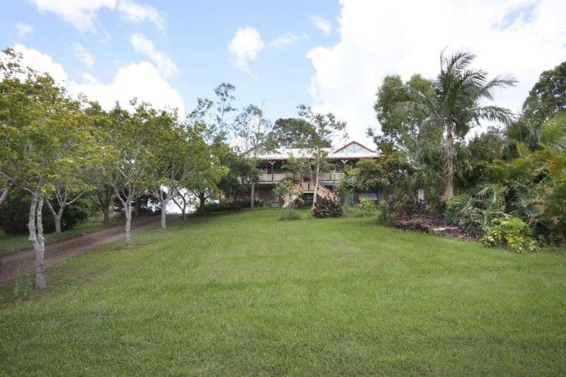 22 Hersden Court, BONOGIN QLD 4213, Bonogin - Thumbnail 4