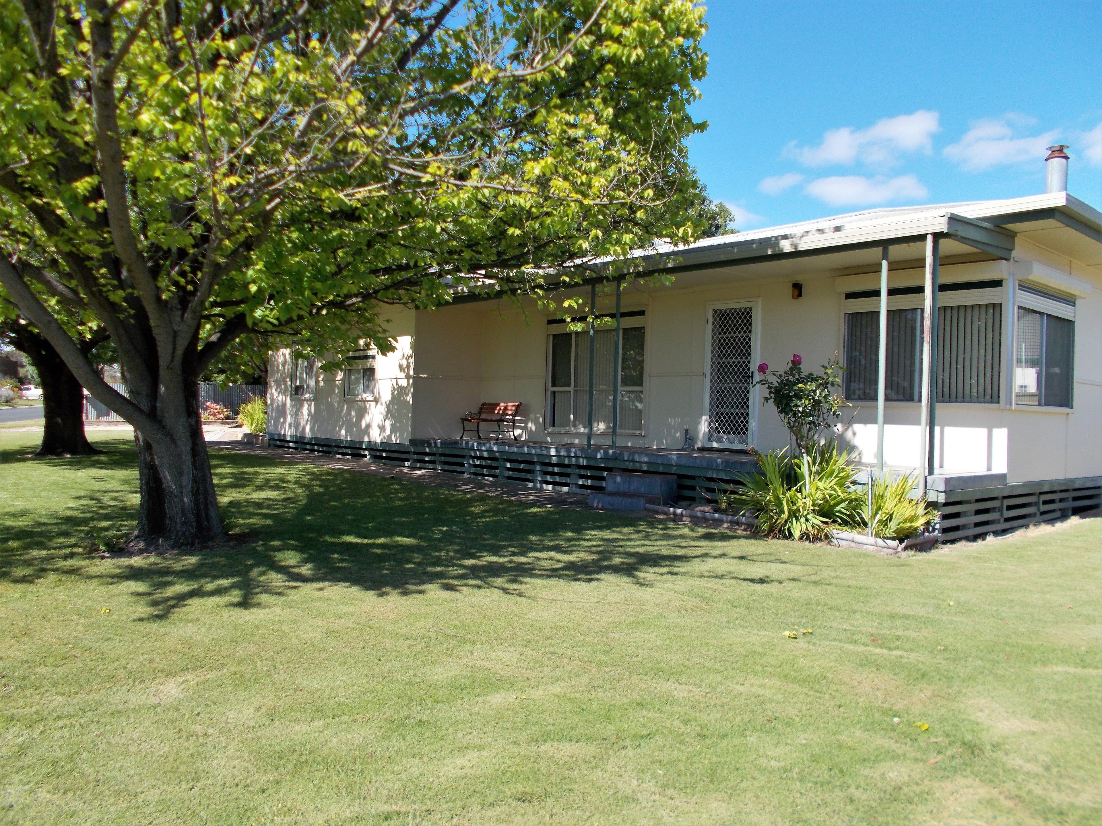 9 Eveline Street, Bordertown SA 5268, Bordertown - Image 1