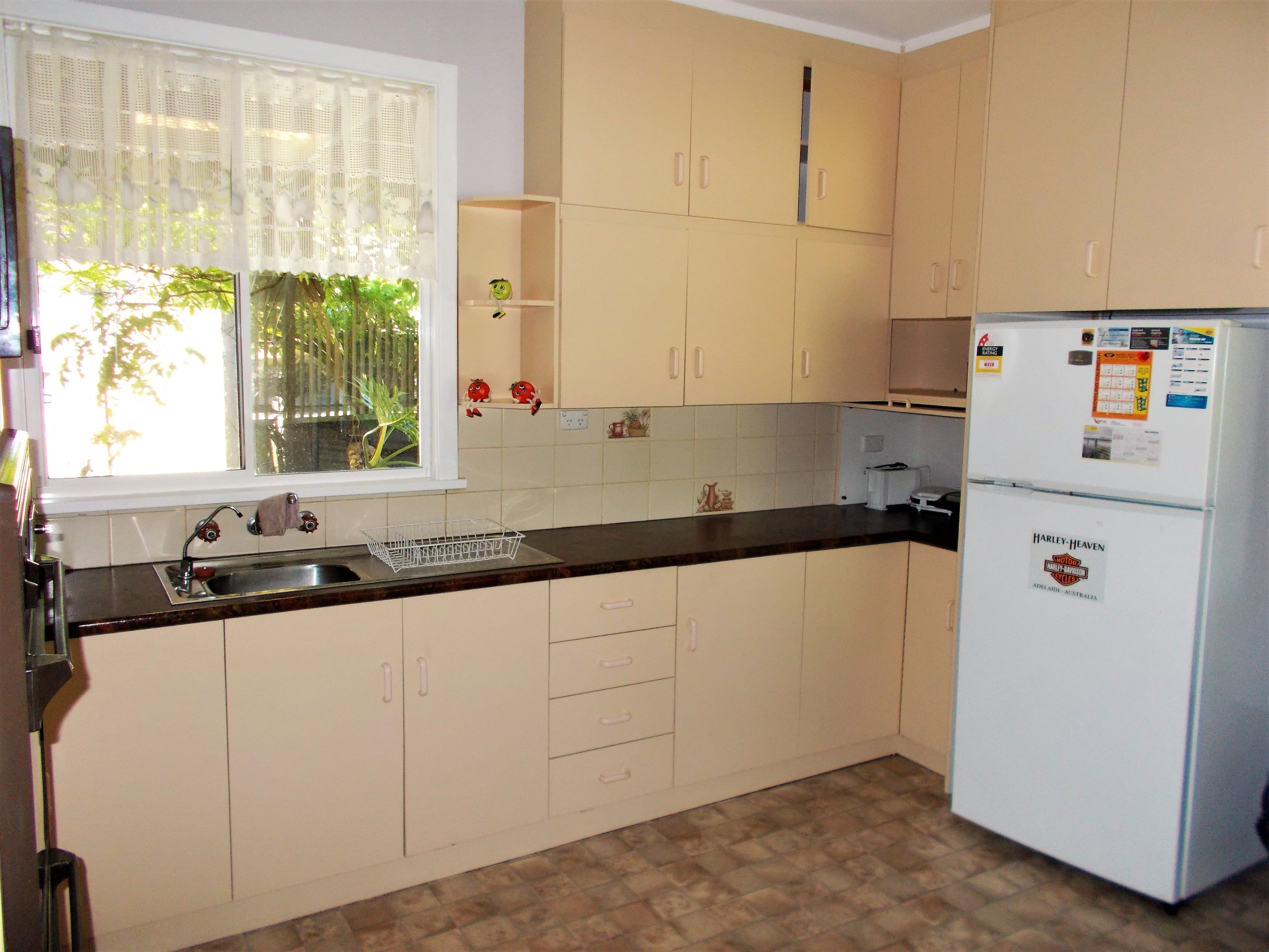 9 Eveline Street, Bordertown SA 5268, Bordertown - Thumbnail 6