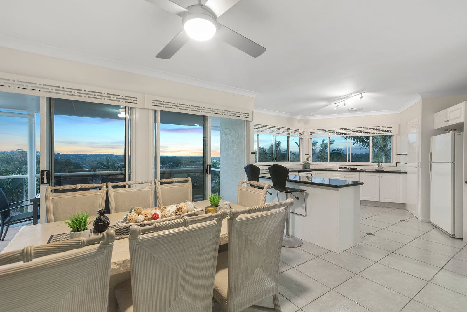 23 Robinson Place, Currumbin Waters QLD 4223, Currumbin Waters - Thumbnail 5