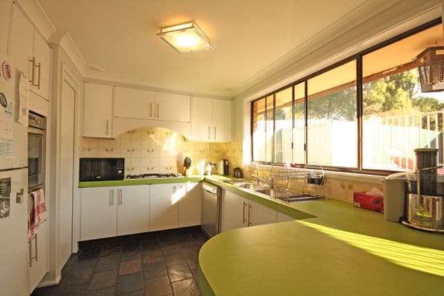 4 Opel Place, INGLEBURN NSW 2565, Ingleburn - Thumbnail 4