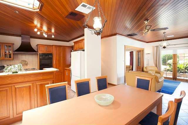 16A Howick Street, Longford, Longford - Thumbnail 2