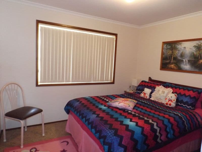 4 Joseph Street, Batehaven - Thumbnail 6