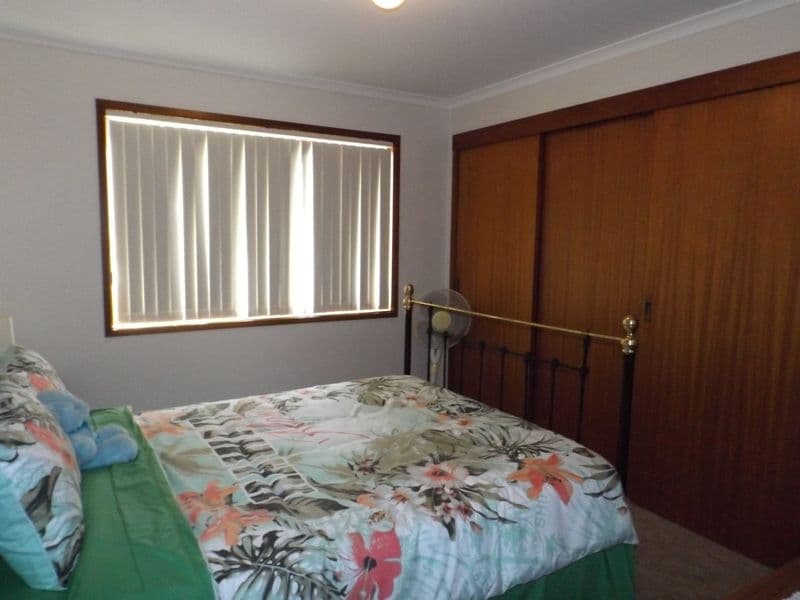 4 Joseph Street, Batehaven - Thumbnail 7