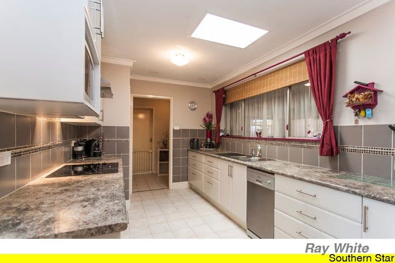 46 Lucich Street, Kelmscott WA 6111, Kelmscott - Thumbnail 4