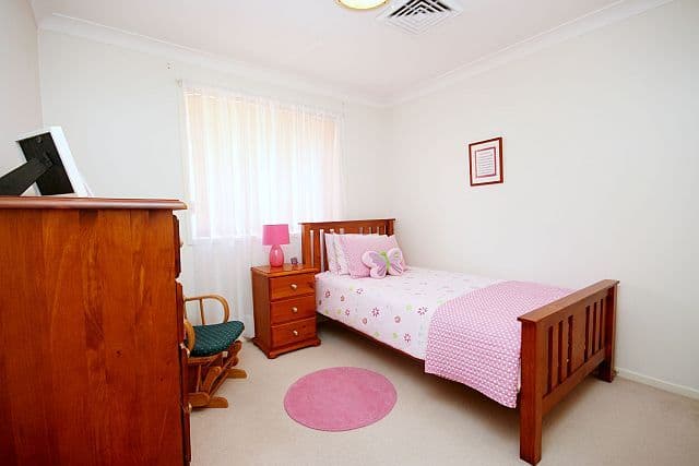 31 Bromley Avenue, GREENACRE NSW 2190, Greenacre - Thumbnail 6