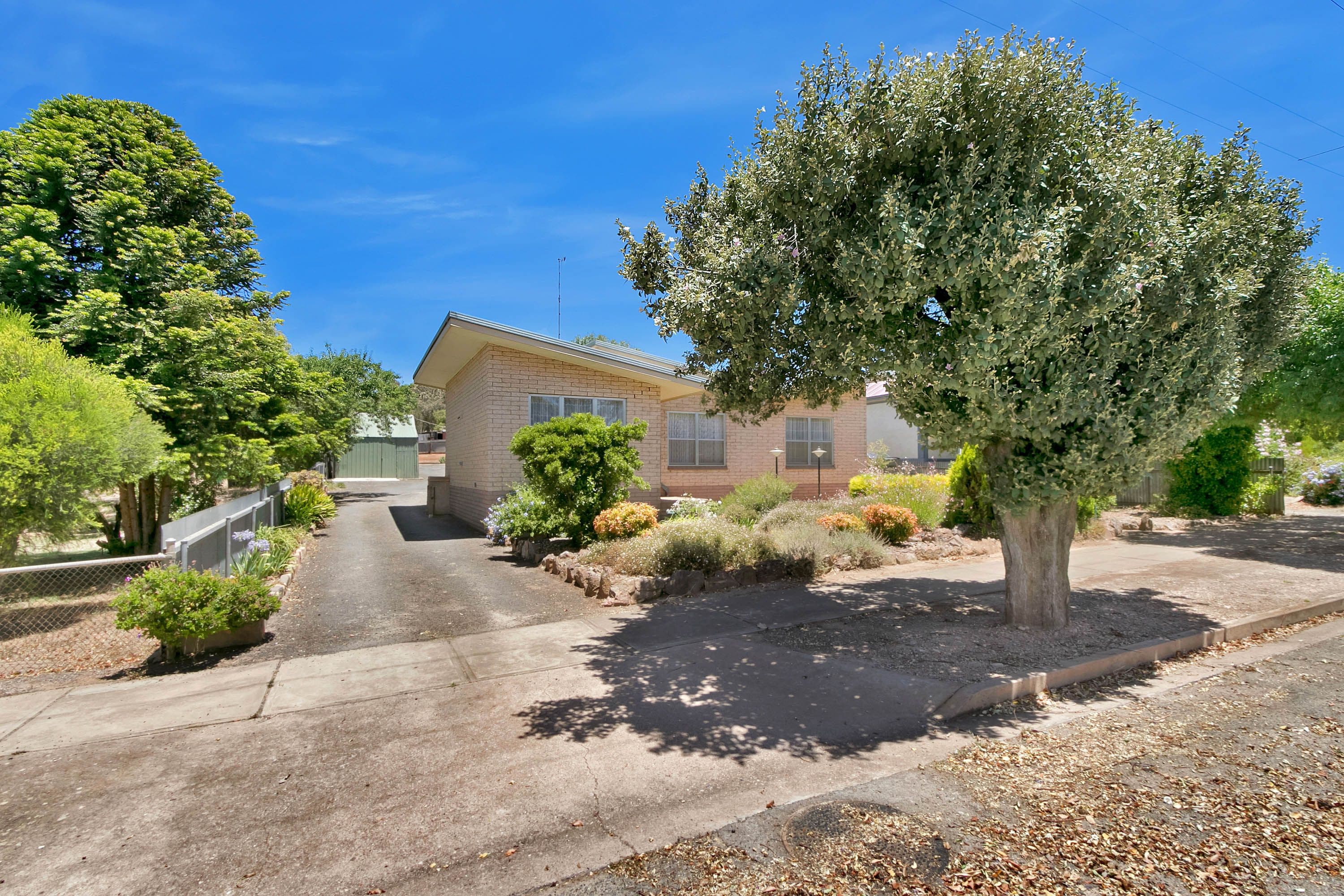 15 South Terrace, Eudunda SA 5374, Eudunda - Image 1