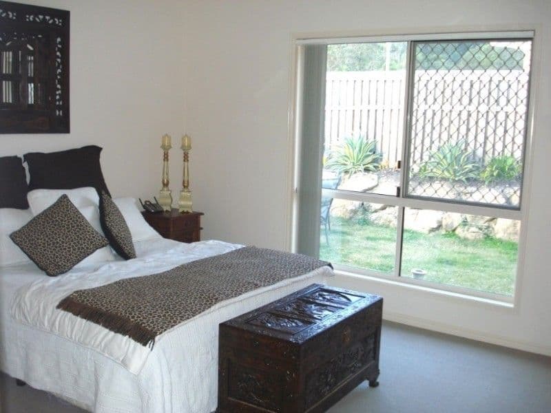 8 Donington Drive, OXENFORD QLD 4210, Oxenford - Thumbnail 4