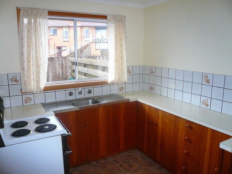 28 Ingamells Street, PROSPECT TAS 7250, Prospect - Thumbnail 4