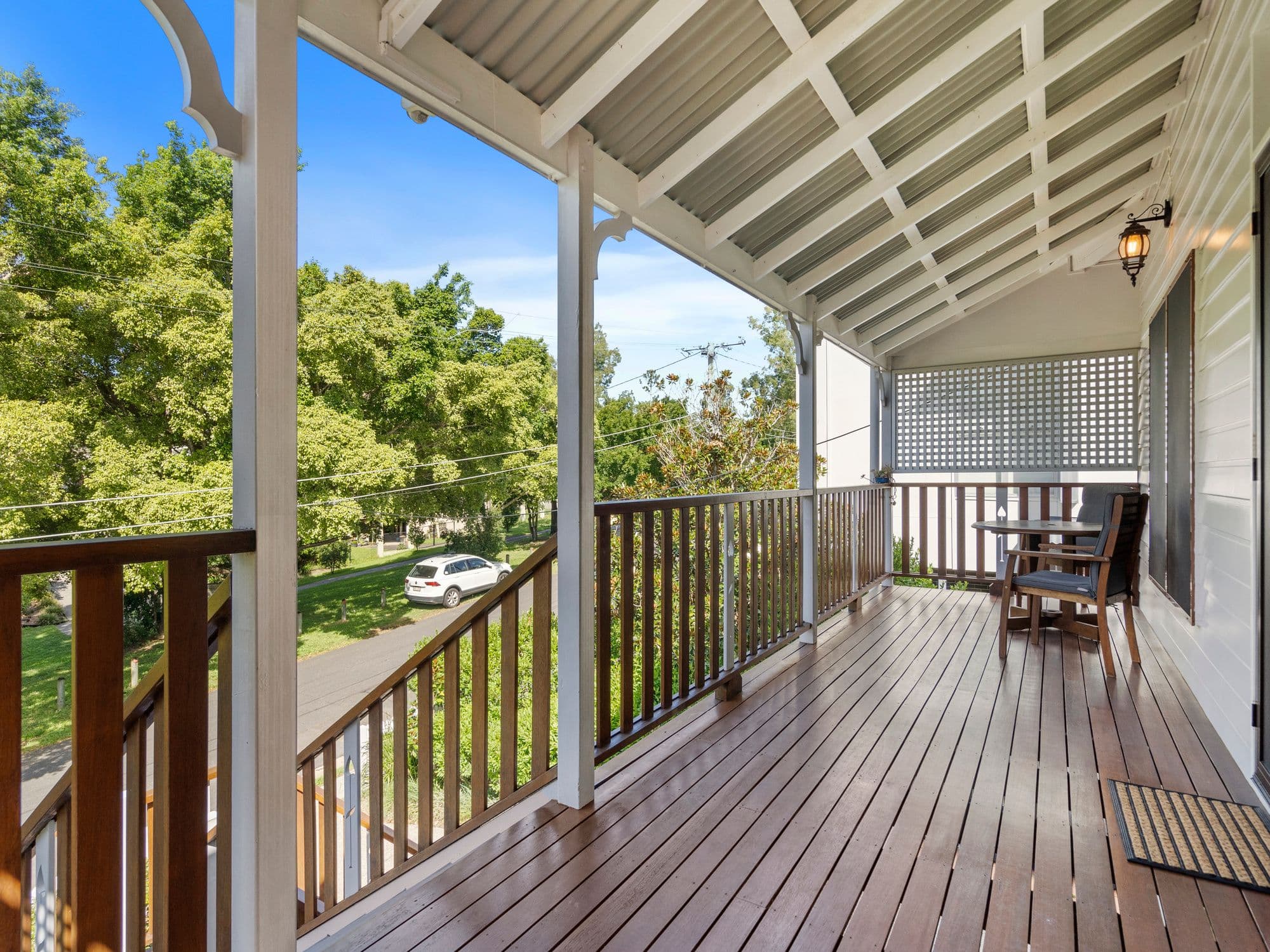 7 Esmonde Place, Coorparoo QLD 4151, Coorparoo - Thumbnail 2