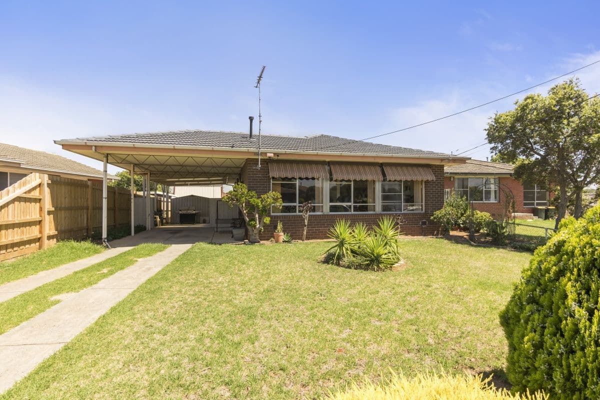 37 Richmond Crescent, Werribee VIC 3030, Werribee - Image 1