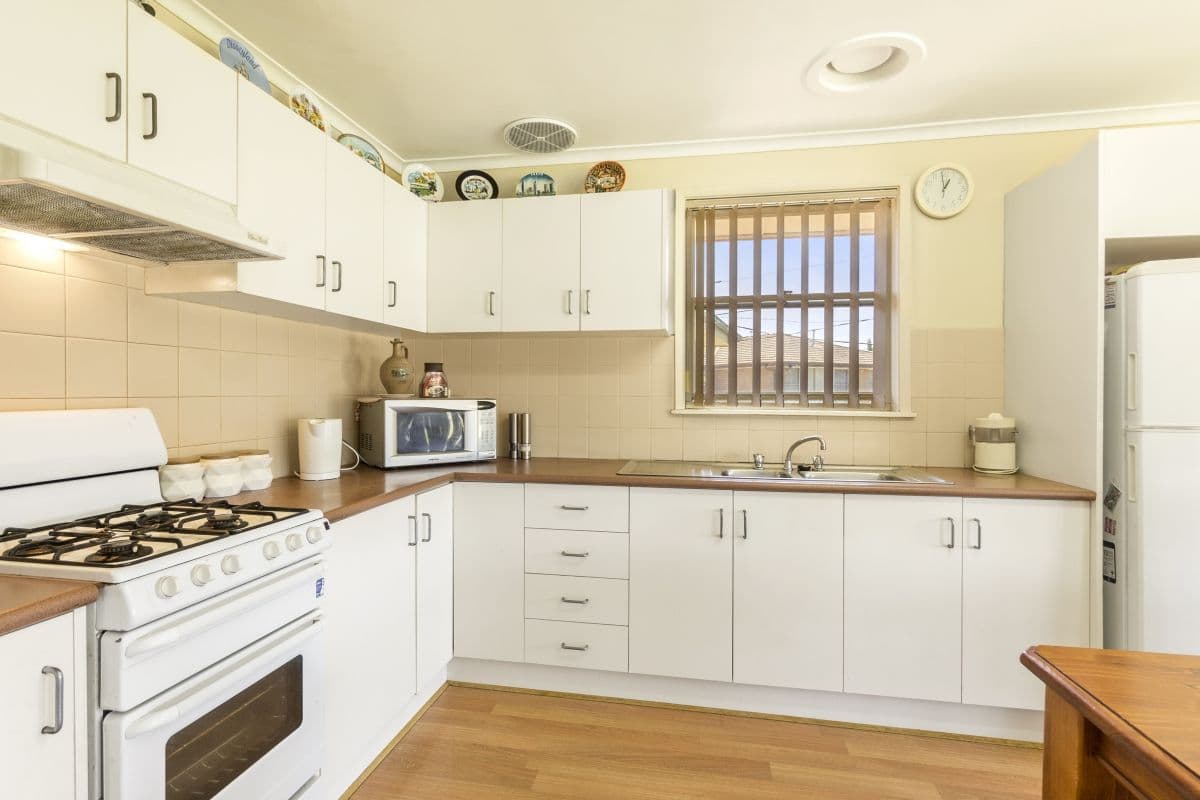 37 Richmond Crescent, Werribee VIC 3030, Werribee - Thumbnail 7