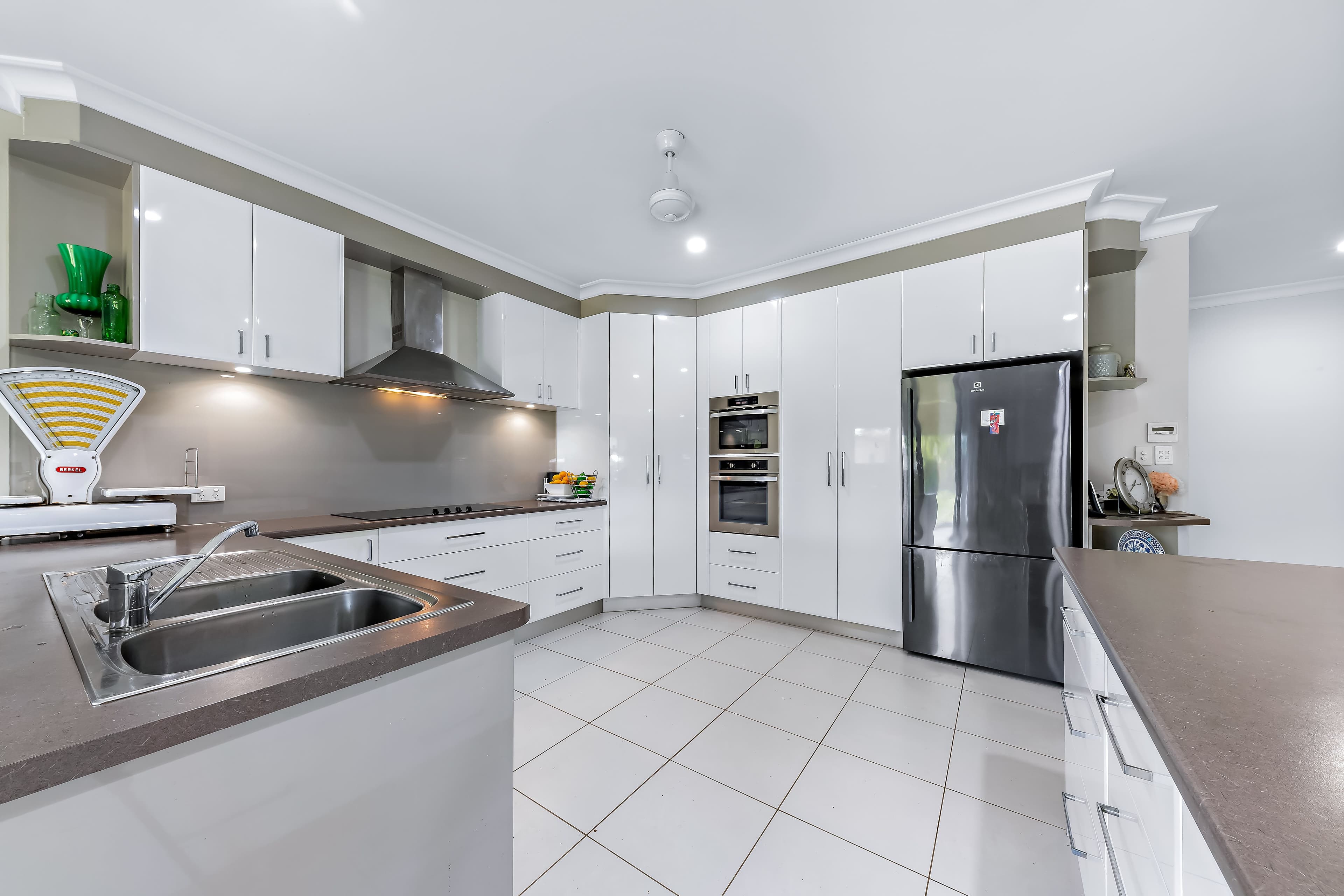 61 Galbraith Park Drive, Cannonvale QLD 4802, Cannonvale - Thumbnail 3