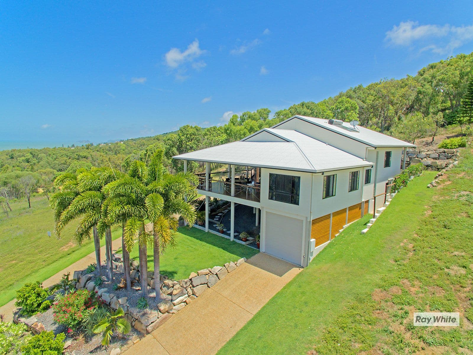 11 Fraser Crescent, Pacific Heights QLD 4703, Pacific Heights - Image 1