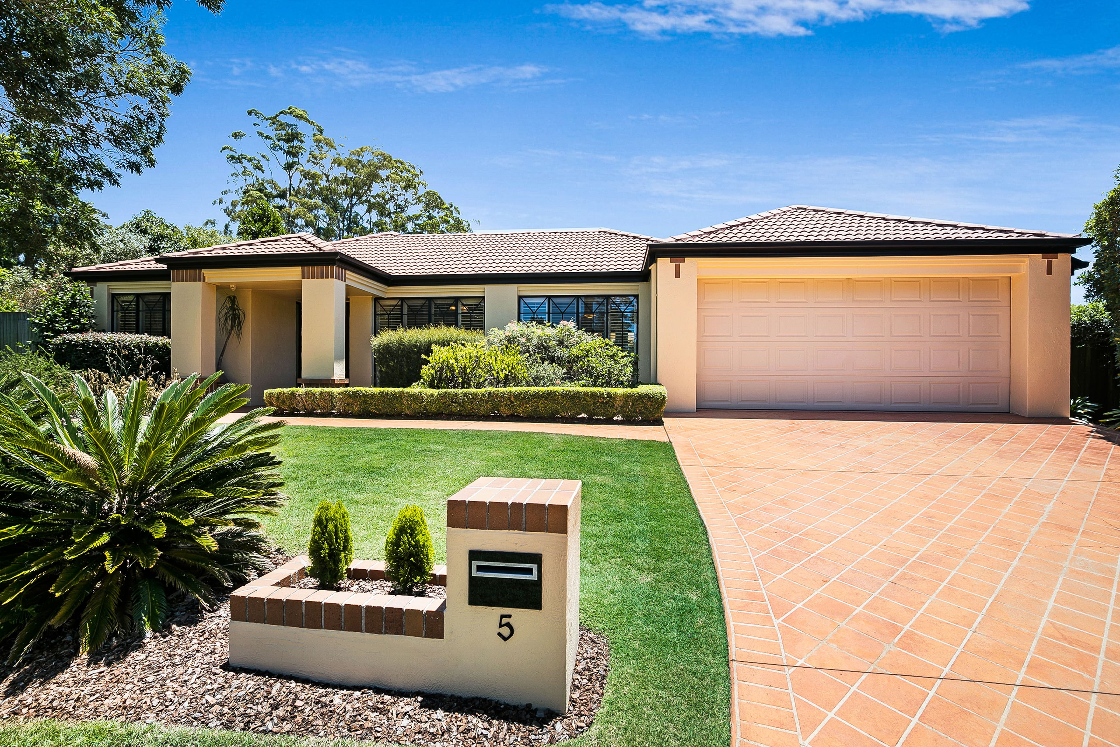 5 Turnberry Court, Middle Ridge QLD 4350, Middle Ridge - Image 1