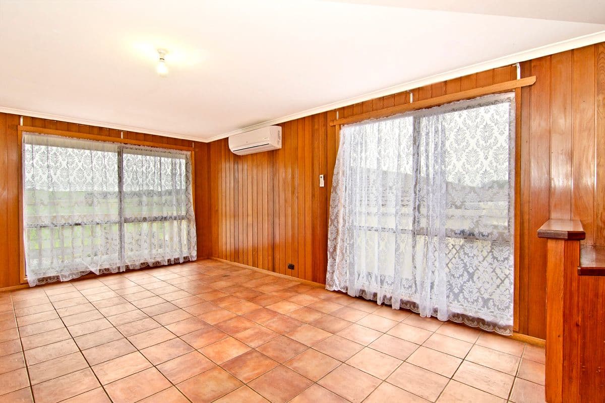 81 Woodend Road, Warrnambool VIC 3280, Warrnambool - Thumbnail 4