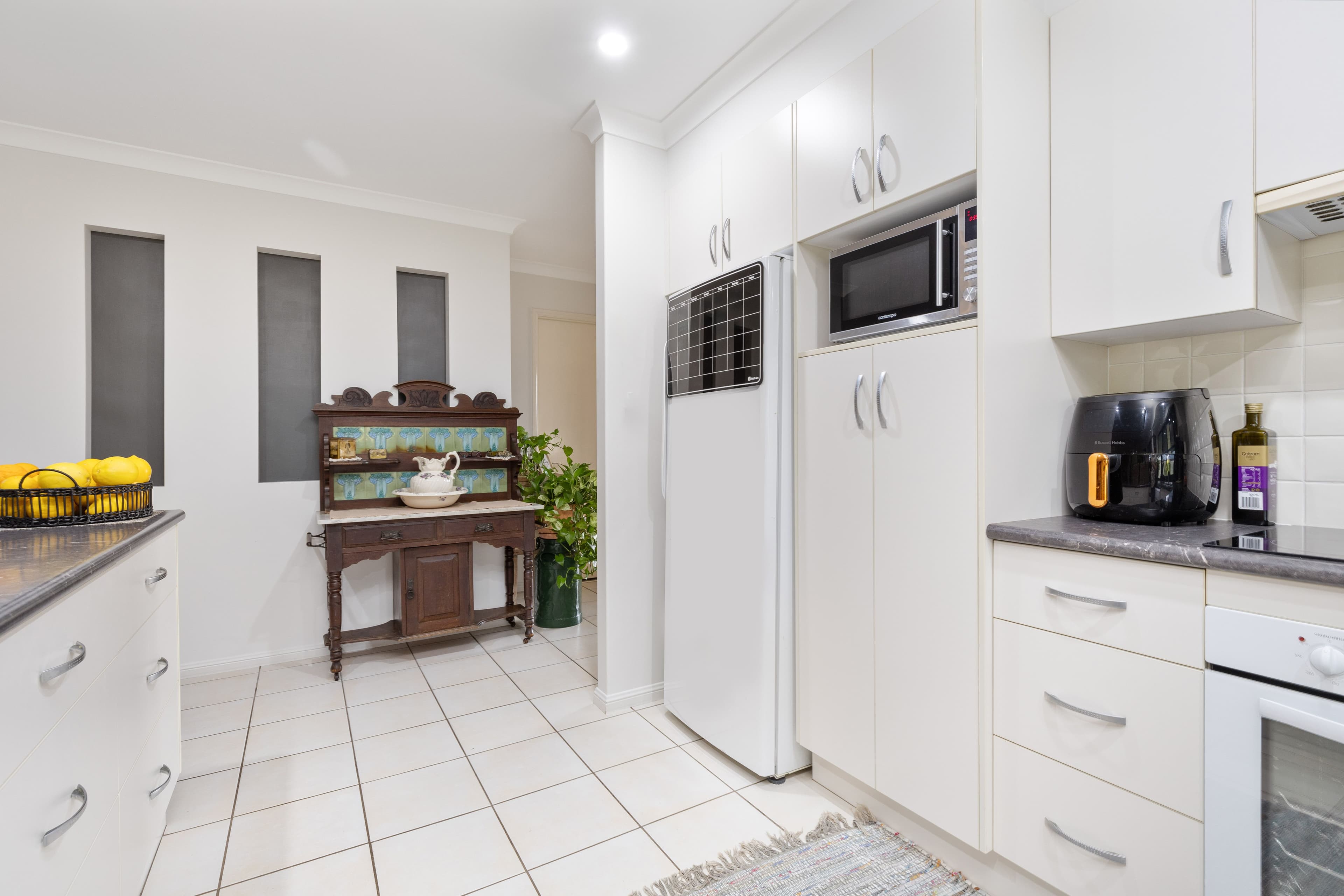 234 Borilla Street, Emerald QLD 4720, Emerald - Thumbnail 7