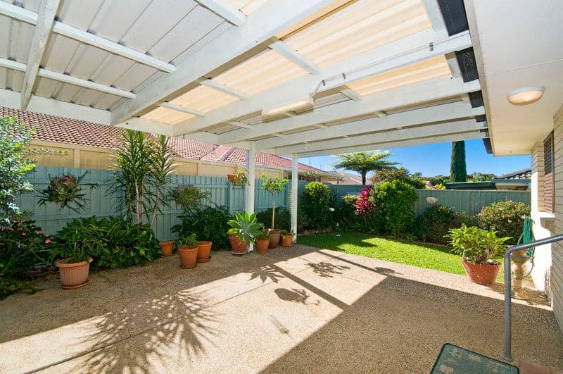 7 Snowgum Court, BURLEIGH WATERS QLD 4220, Burleigh Waters - Image 1