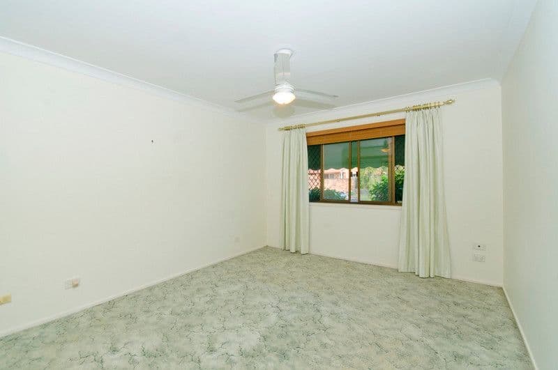 7 Snowgum Court, BURLEIGH WATERS QLD 4220, Burleigh Waters - Thumbnail 7