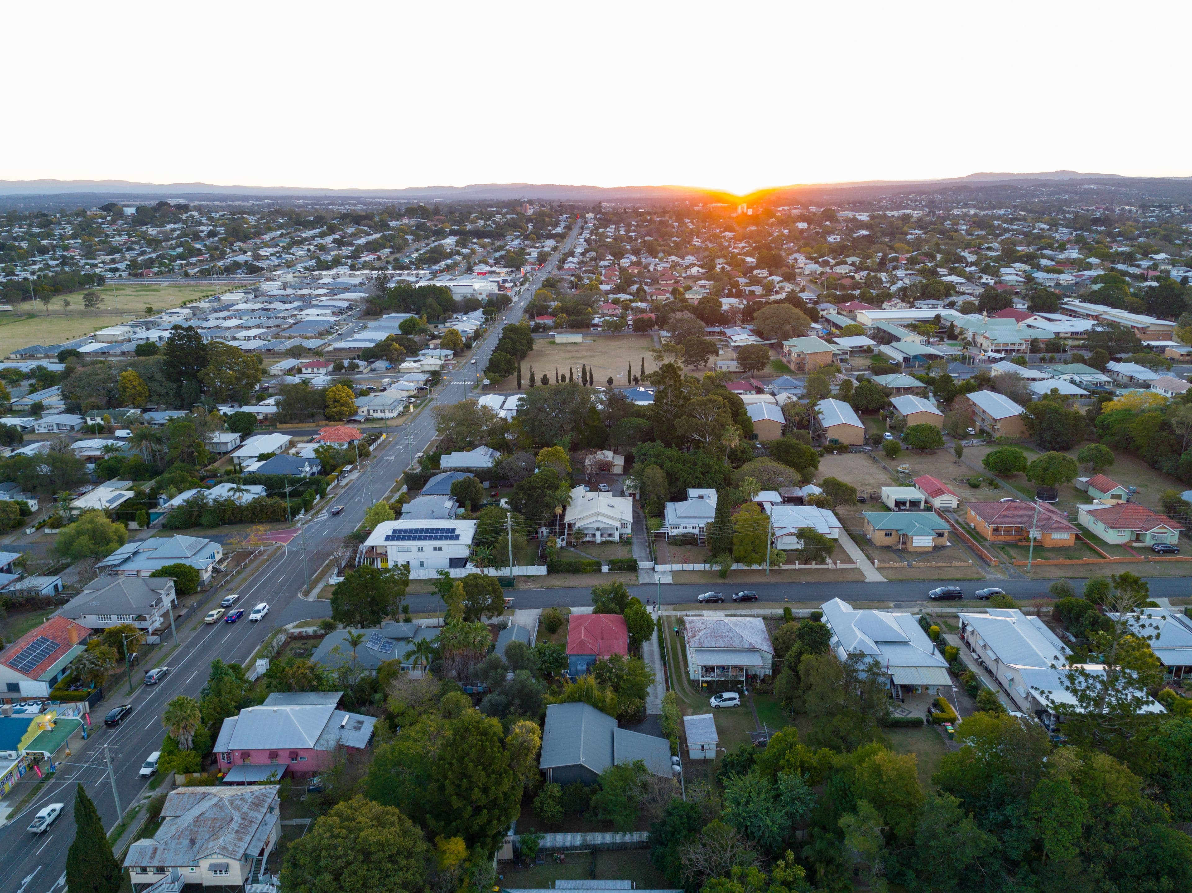56 Macquarie Street, Silkstone QLD 4304, Silkstone - Thumbnail 2
