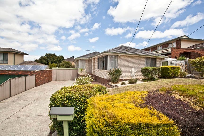 22 Chivers Avenue, GLEN WAVERLEY VIC 3150, Glen Waverley - Image 1