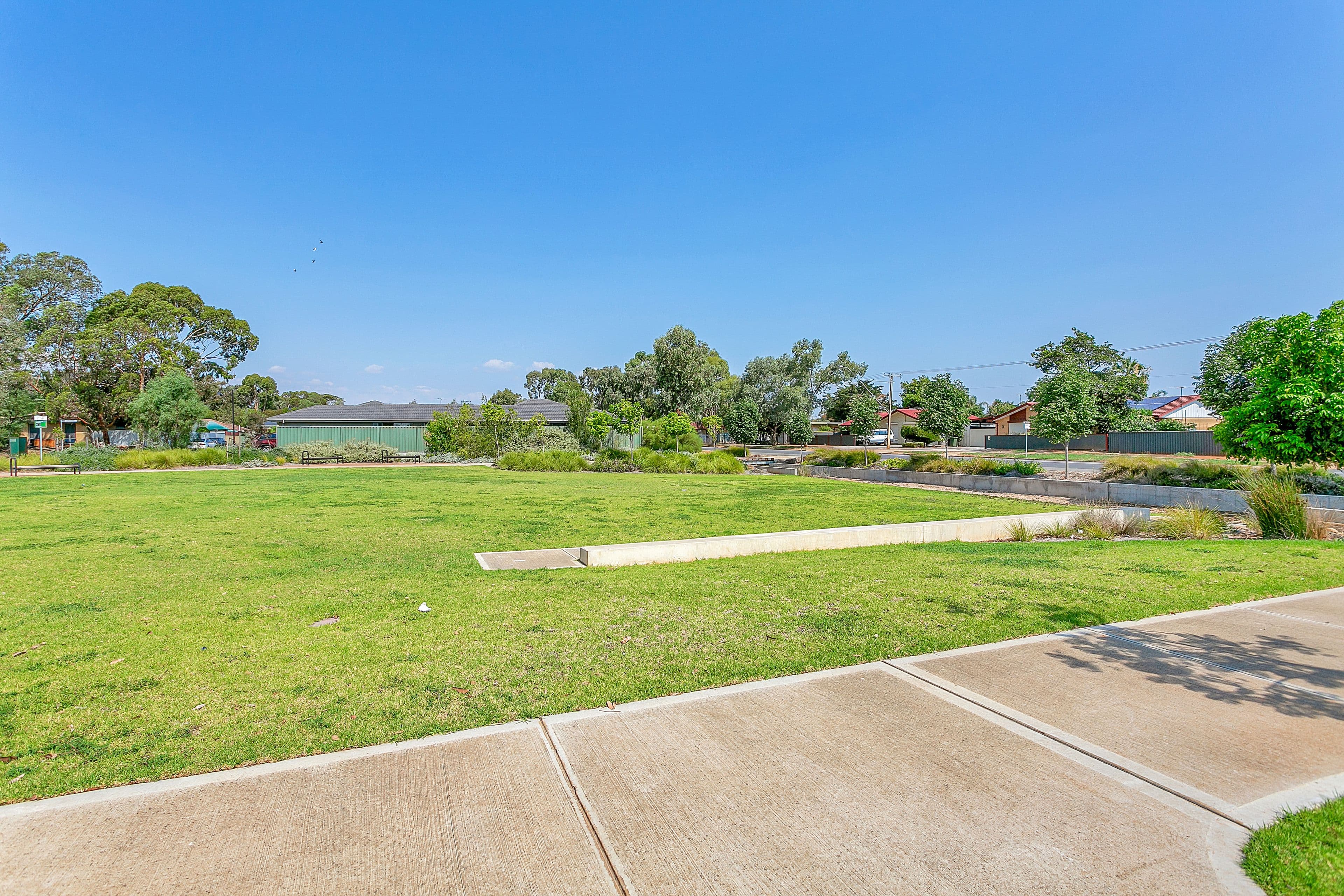 4 Grady Court, Salisbury North SA 5108, Salisbury North - Thumbnail 2