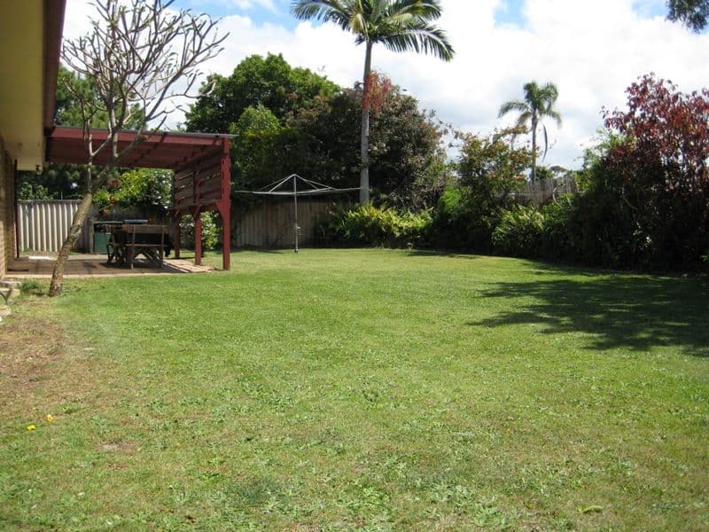 46 Spindle Street, PALM BEACH QLD 4221, Palm Beach - Thumbnail 2