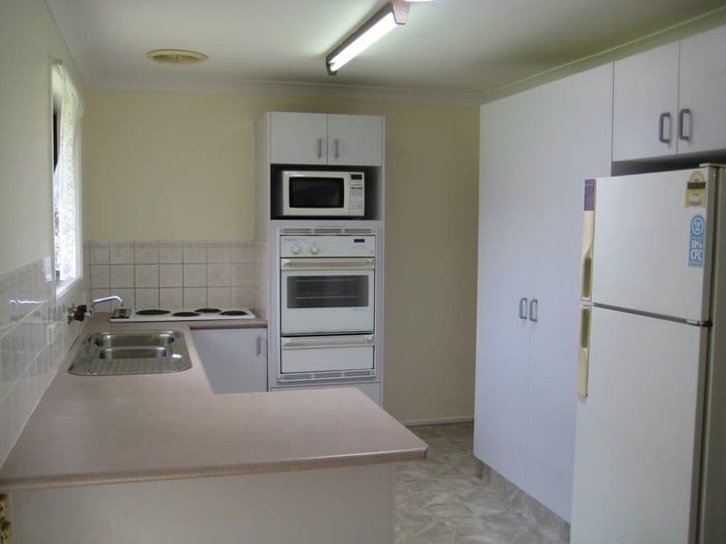 46 Spindle Street, PALM BEACH QLD 4221, Palm Beach - Thumbnail 4