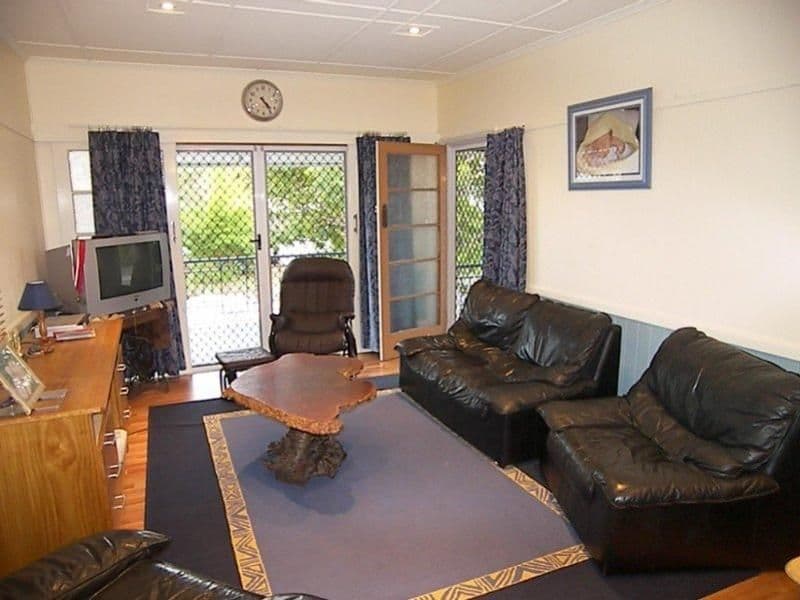 66 Davis Street, THE RANGE QLD 4700, The Range - Thumbnail 4