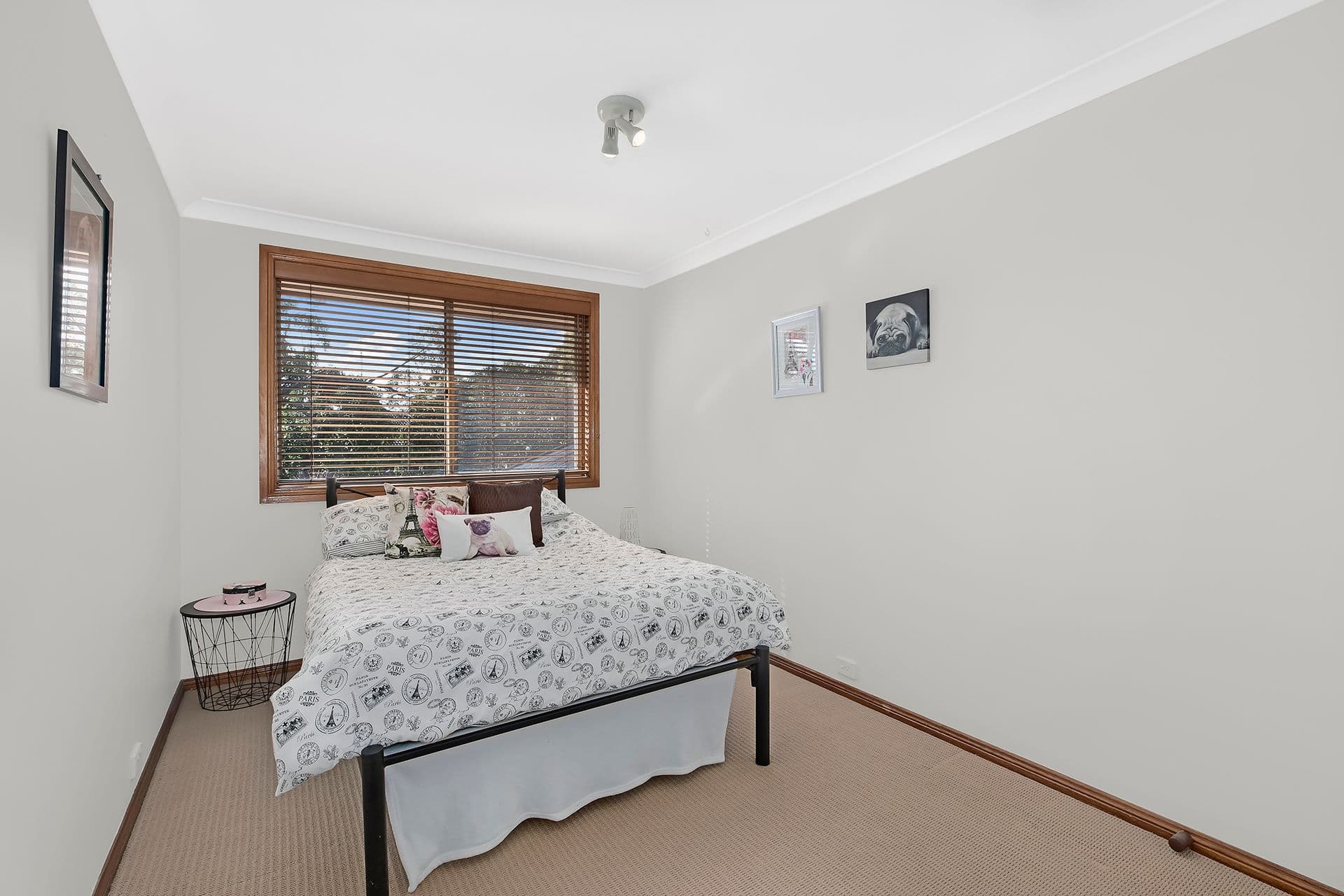 19 Stornaway Crescent, Berkeley Vale - Thumbnail 8